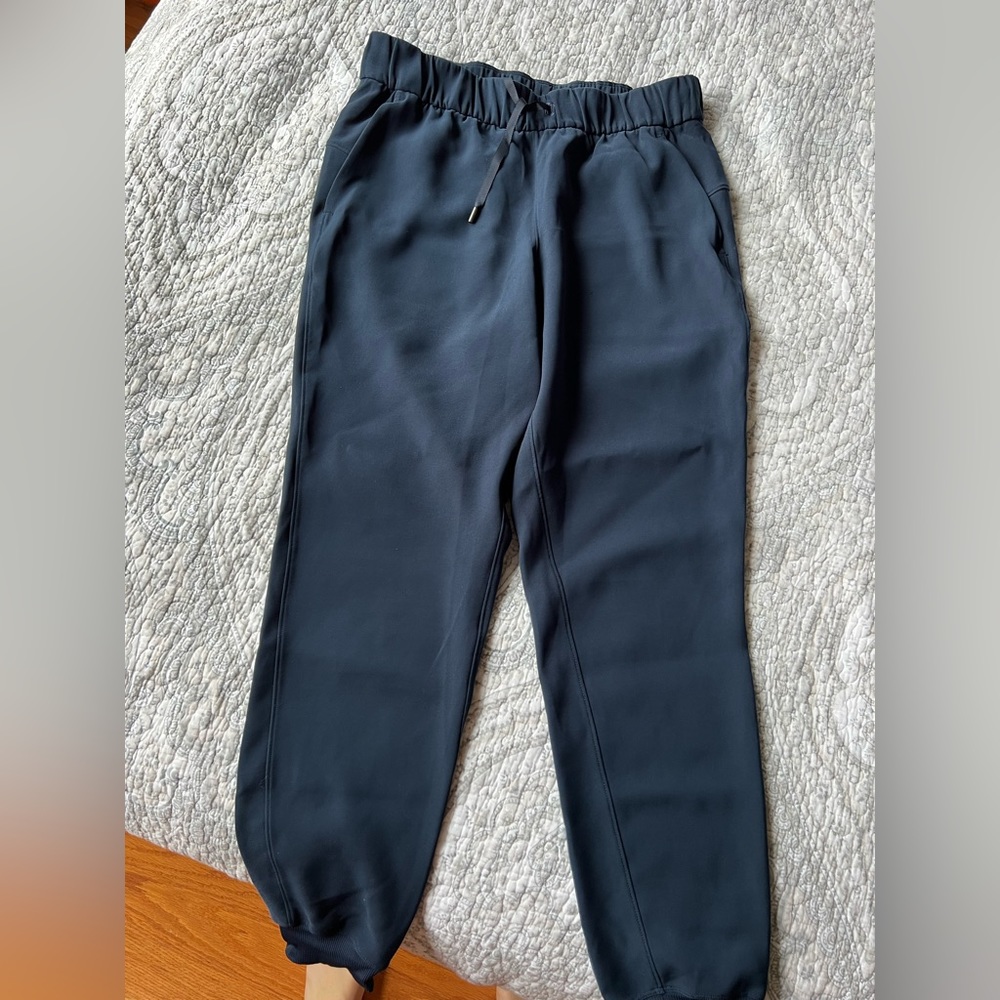 Lululemon joggers